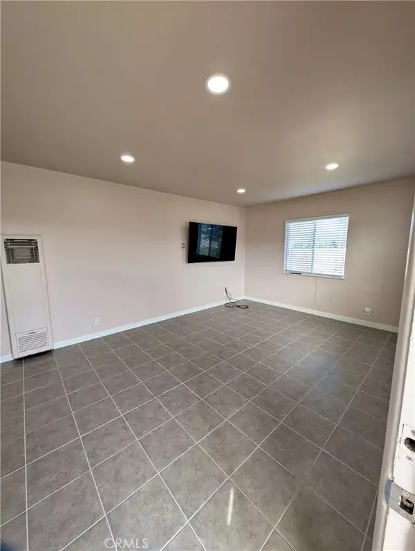 Grover Beach, CA 93433,379 N 3rd