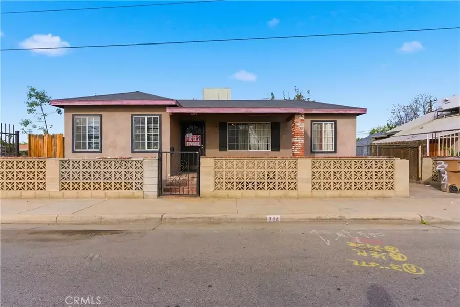 204 E Brundage, Bakersfield, CA 93307