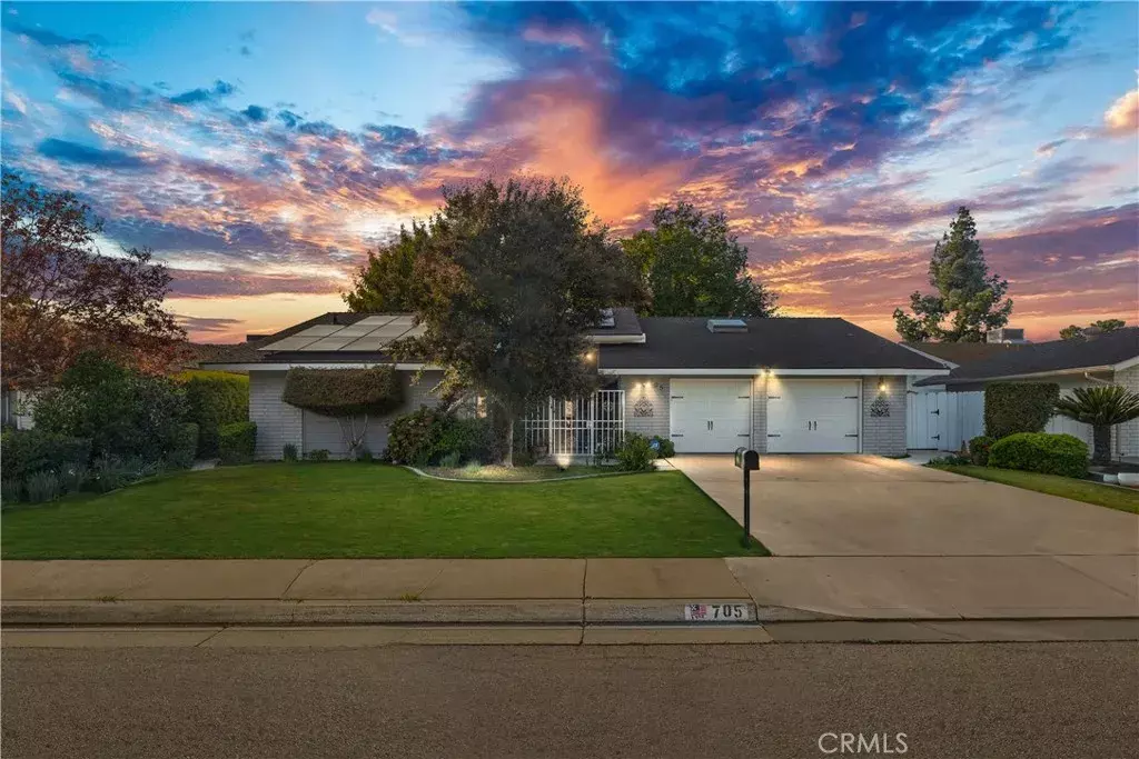 Bakersfield, CA 93309,705 Bermuda Street
