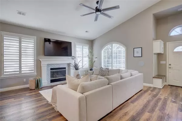 Oceano, CA 93445,1995 Saint Nicks