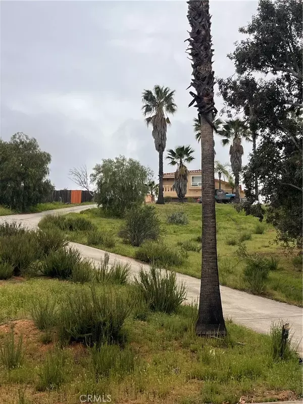 Ramona, CA 92065,24638 Pappas Road