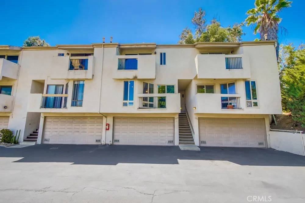 El Cajon, CA 92020,328 S Travelodge Drive