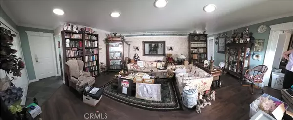 San Diego, CA 92111,6784 Rockglen