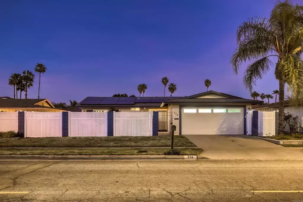 Escondido, CA 92027,734 N Rose Street