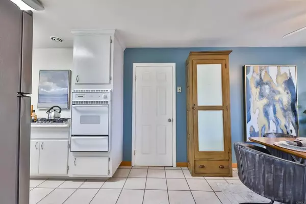 Santee, CA 92071,9453 Pennywood Road