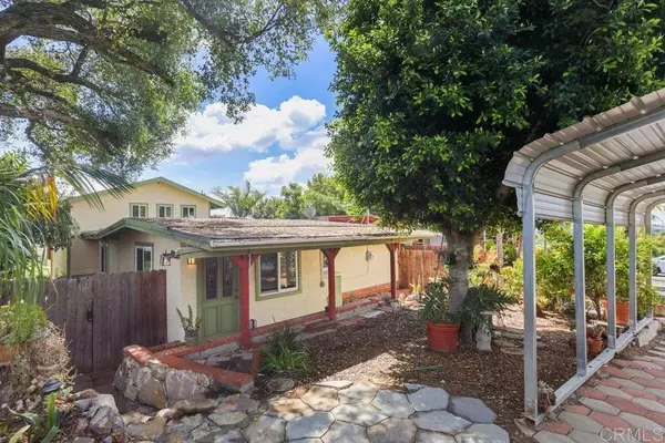 Fallbrook, CA 92028,110 S Wisconsin Street
