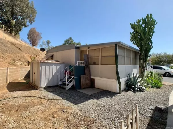 El Cajon, CA 92021,351 E Bradley #38