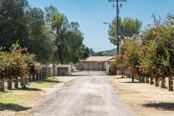 24714 Potrero Valley Road Road, Potrero, CA 91963