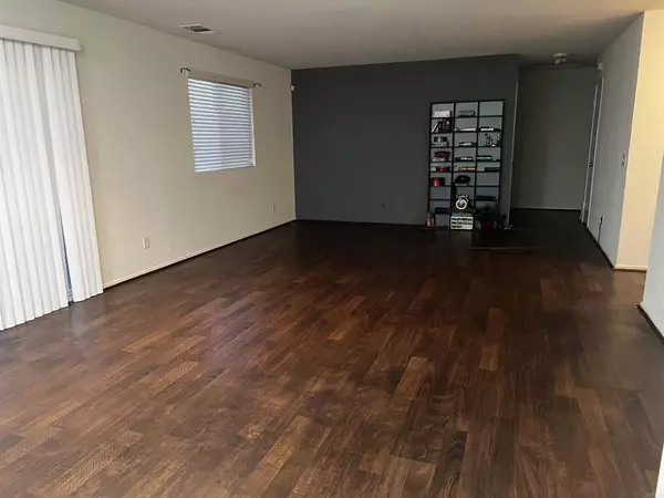 Lancaster, CA 93535,43139 Homestead Street