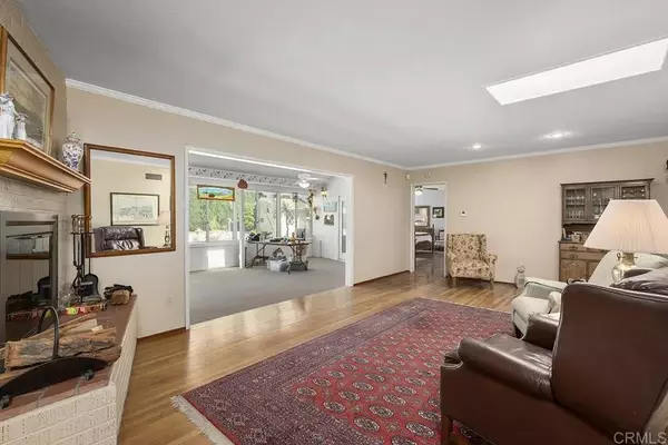 Chula Vista, CA 91910,377 ALPINE AVE