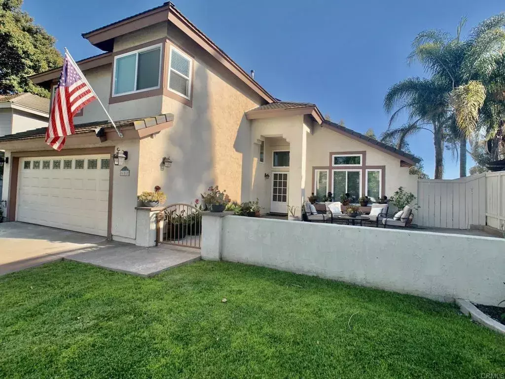 Chula Vista, CA 91913,688 Rue Avallon