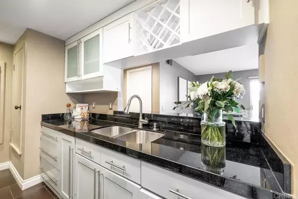 Chula Vista, CA 91913,2011 Lakeridge Circle #104