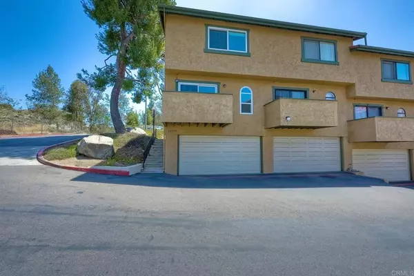 Santee, CA 92071,10793 Riderwood Ter #A