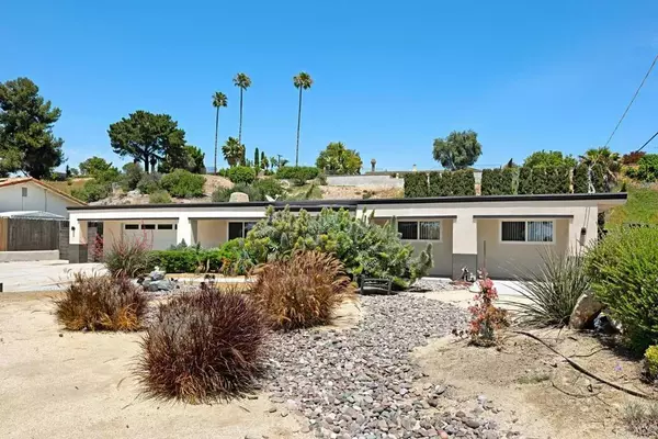 265 Calle La Mirada, Bonita, CA 91902