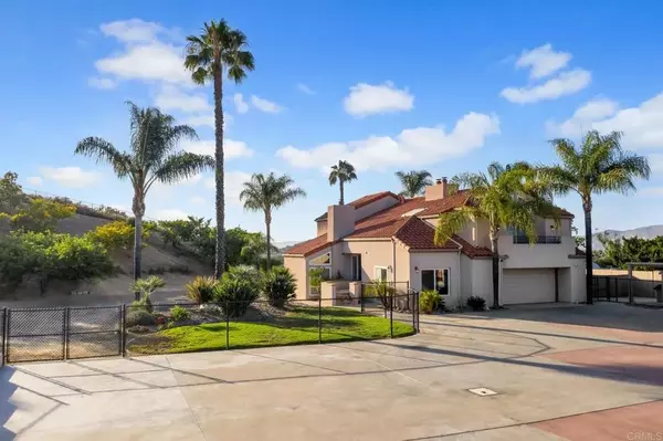 Lakeside, CA 92040,8521 Sky Rim Drive