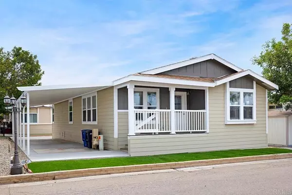 Chula Vista, CA 91911,121 Orange Avenue #122