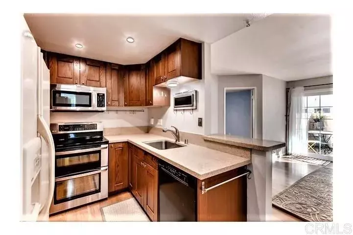La Jolla, CA 92037,3115 Evening Way #B