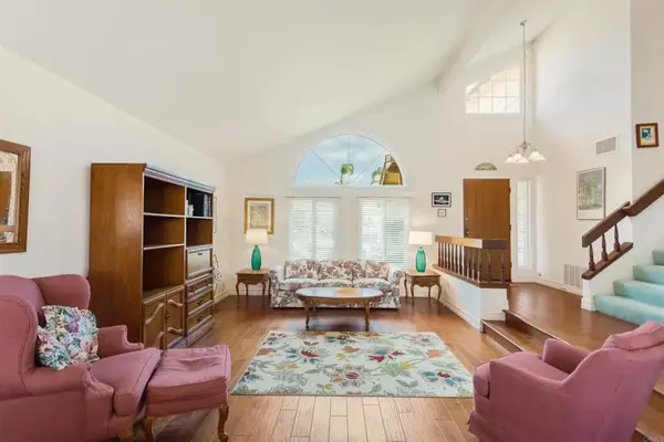 El Cajon, CA 92019,1729 Bridgehampton Place North