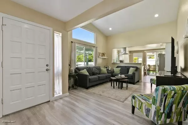 El Cajon, CA 92019,1604 Woodrun Place