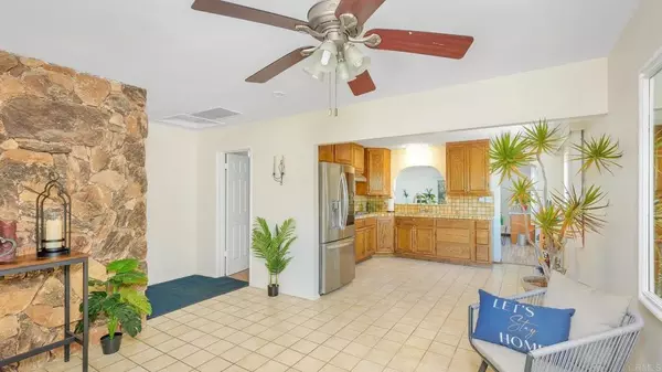 Spring Valley, CA 91977,425 Ramona Avenue