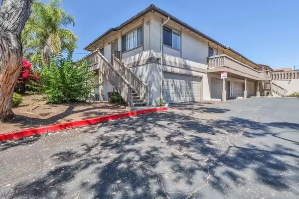 238 Washington Street #B, Vista, CA 92084