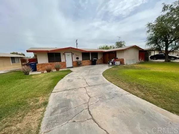 El Centro, CA 92243,1572 Sandalwood