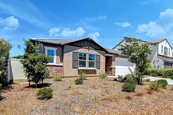 Santee, CA 92071,9562 Coolwater Way