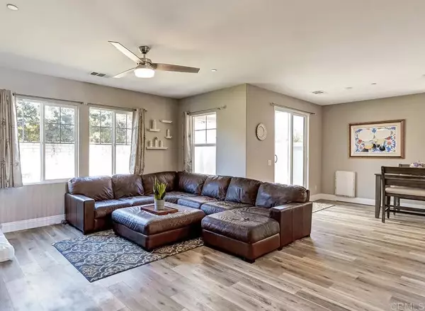 Santee, CA 92071,9562 Coolwater Way