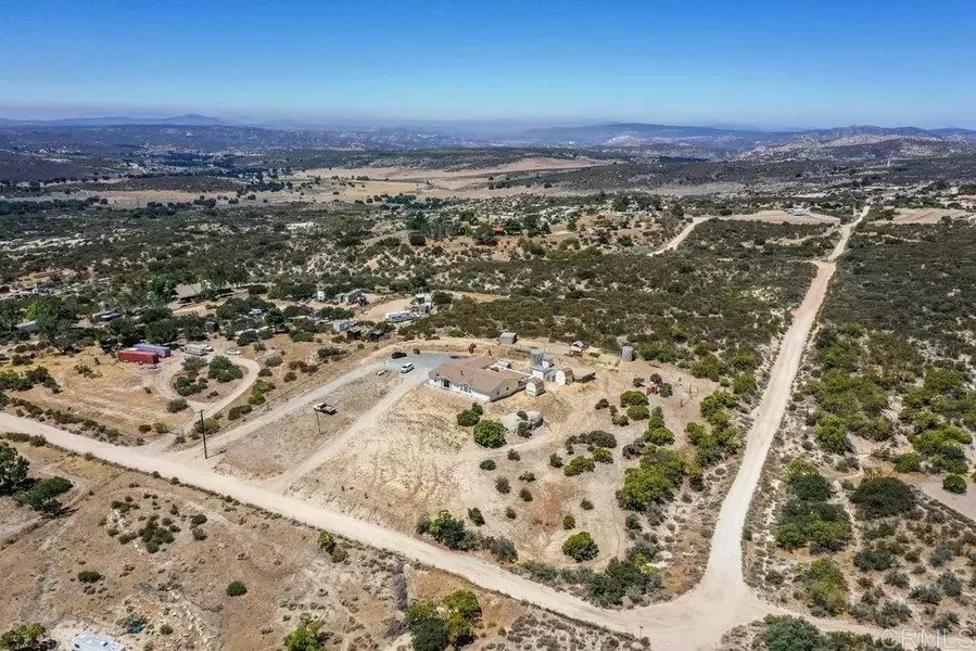 2496 Tierra Heights, Boulevard, CA 91905