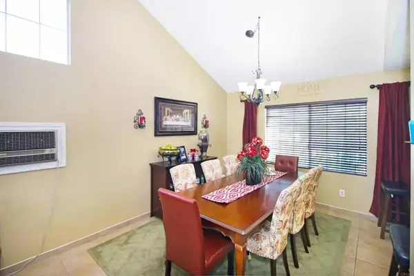 Victorville, CA 92392,12859 Red River Road