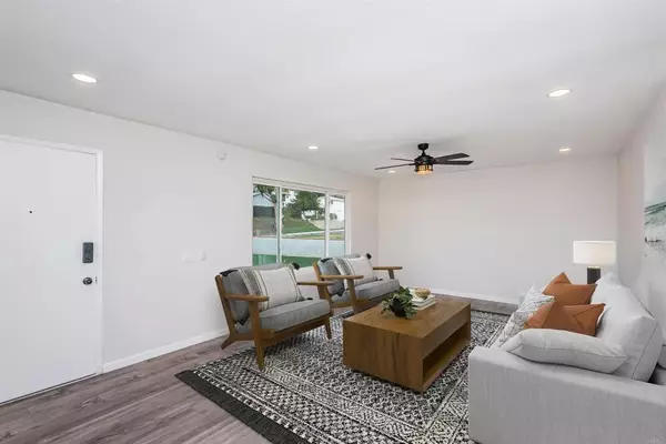 Santee, CA 92071,10657 Felix Drive