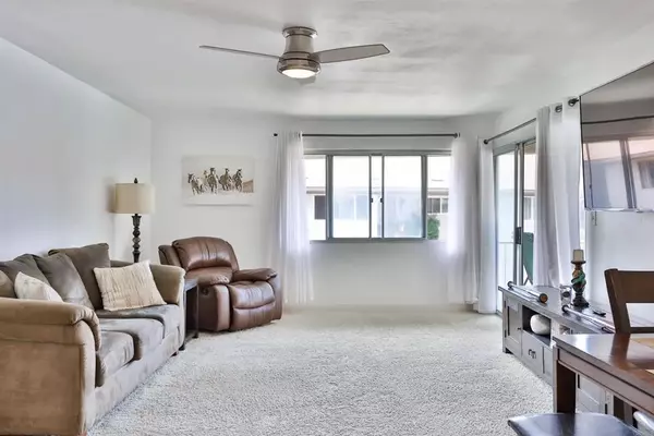 Bonita, CA 91902,4095 Bonita Road #213