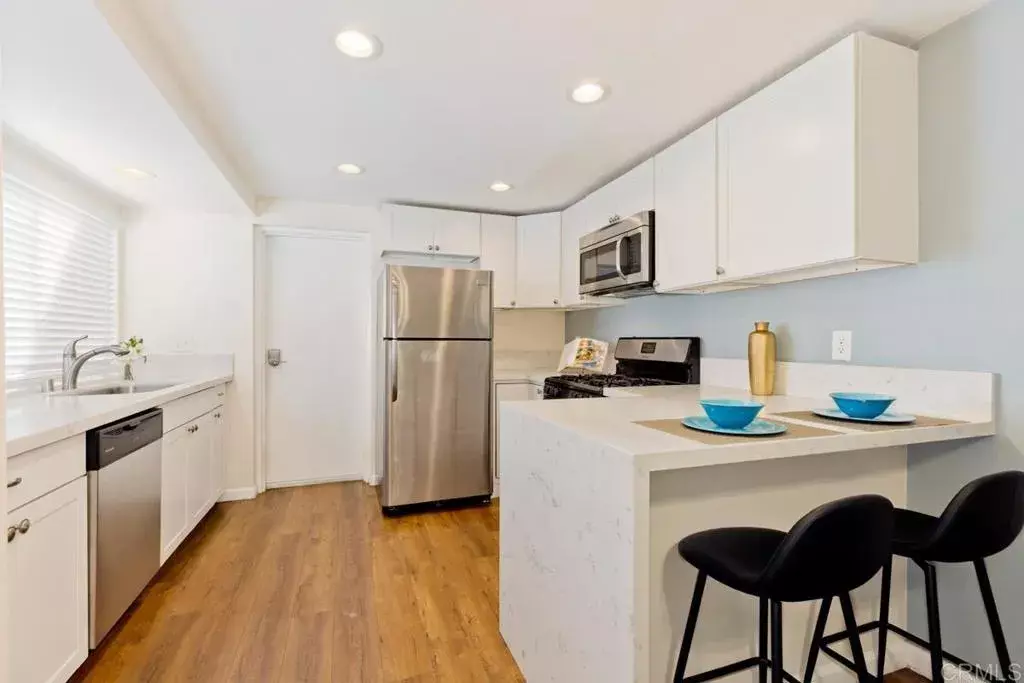 Santee, CA 92071,10244 Michala Place