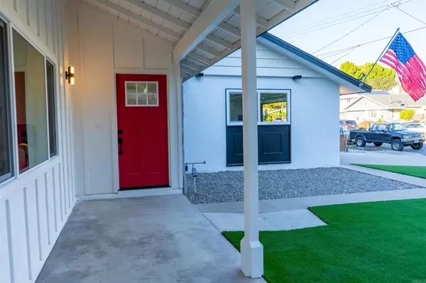 La Mesa, CA 91942,5300 Tufts Street