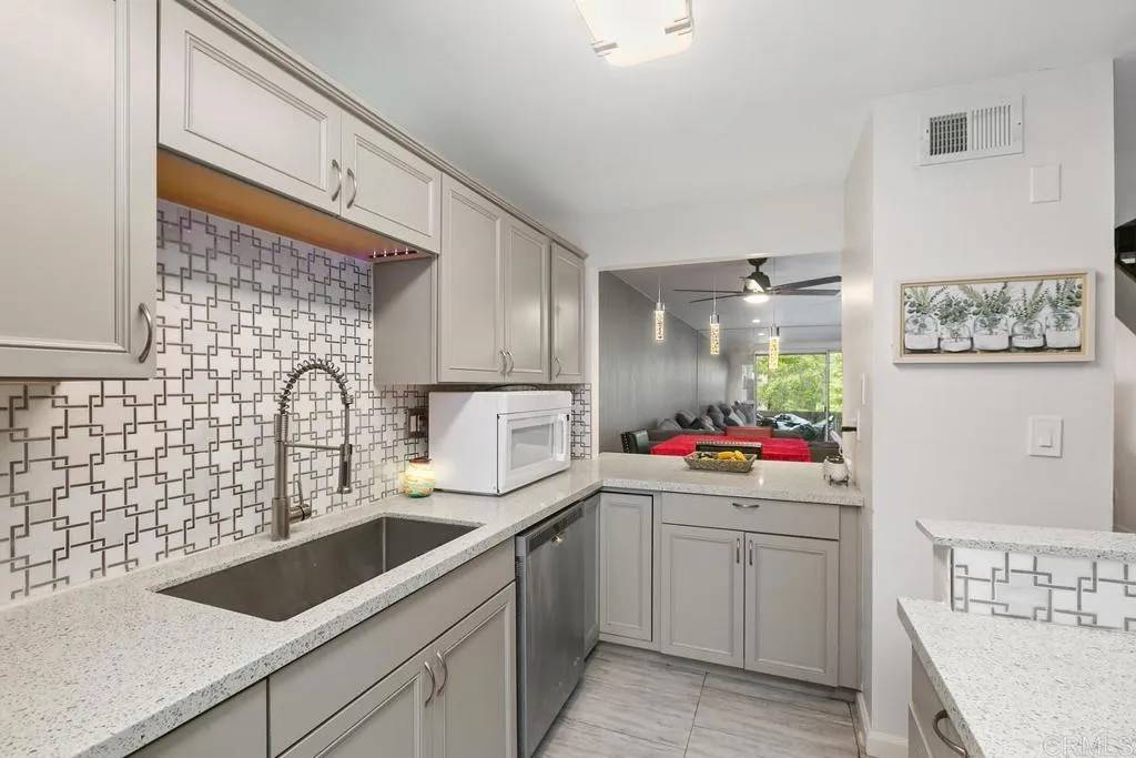 5700 Baltimore Drive #76, La Mesa, CA 91942