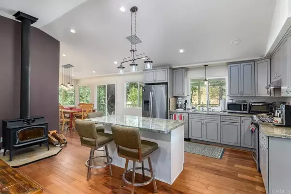 11891 Boulder Creek Rd, Descanso, CA 91916