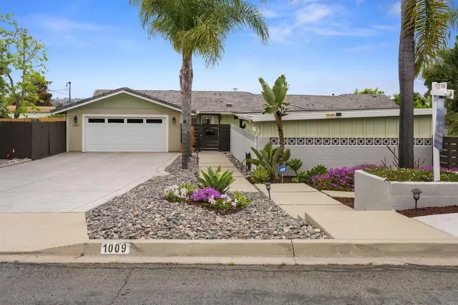1009 CALLE MESITA, Bonita, CA 91902
