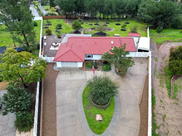 Alpine, CA 91901,2698 Camino Artemisa