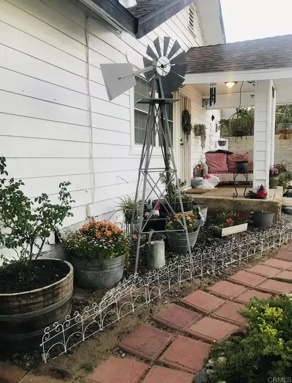 Campo, CA 91906,1390 Dewey Place