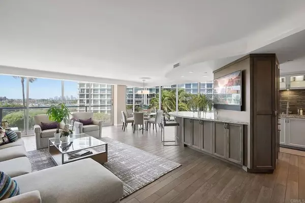 Coronado, CA 92118,1780 Avenida del Mundo #302