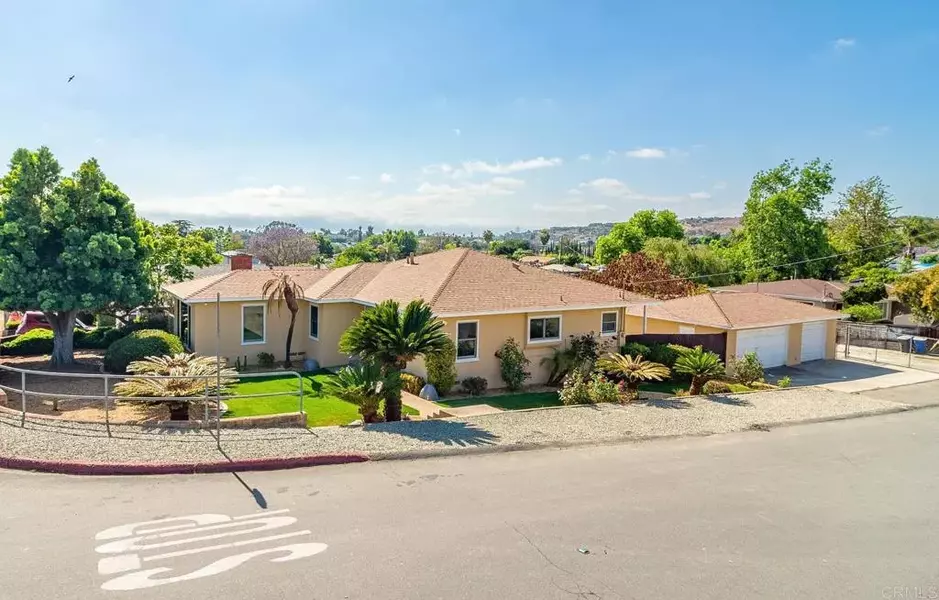 8248 Palm St, Lemon Grove, CA 91945