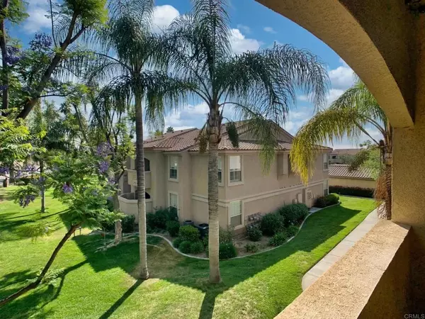375 Central Ave #19, Canyon Areas, CA 92507