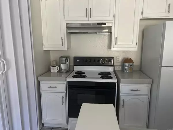 San Ysidro, CA 92173,883 W San Ysidro Boulevard #2