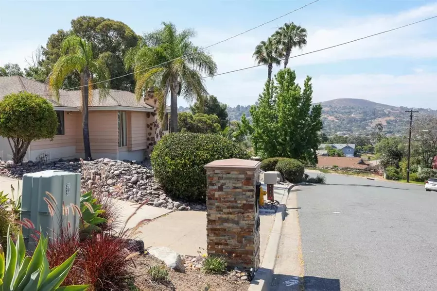 4045 S Tropico Drive, La Mesa, CA 91941