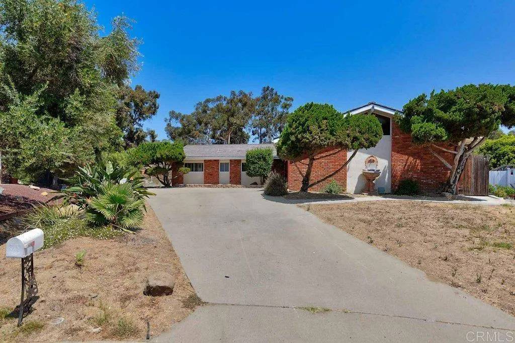 Bonita, CA 91902,3555 Desert Inn Way