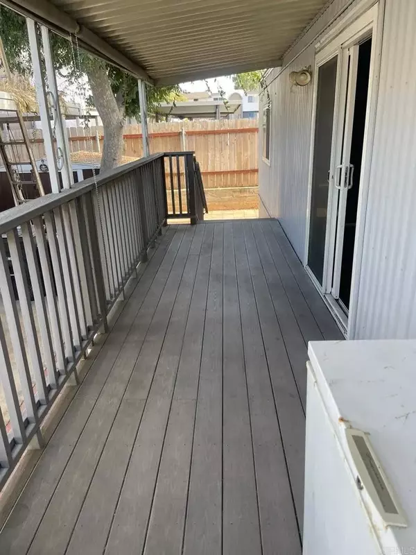 El Cajon, CA 92020,255 E Bradley #4