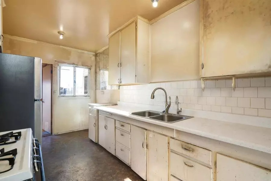 2314 RANCHO DR, San Diego, CA 92139