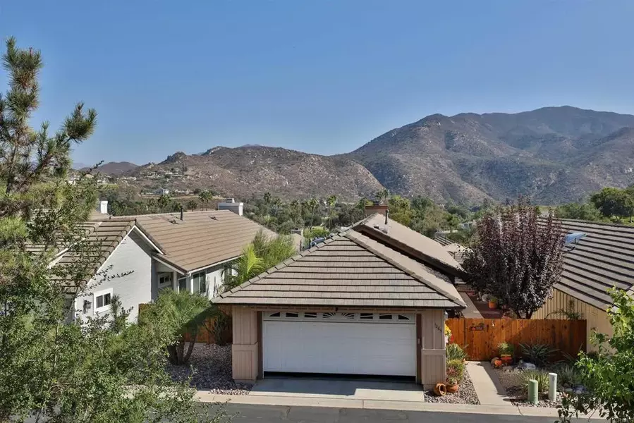 1267 Buttonbrush Ln, El Cajon, CA 92019