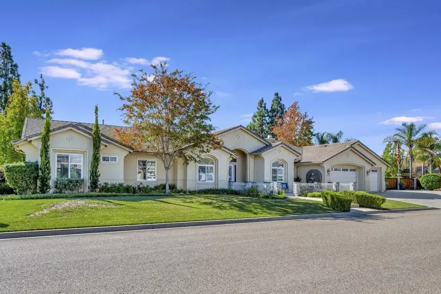 1927 Fernbrook Court, El Cajon, CA 92019