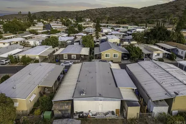 Spring Valley, CA 91978,10767 Jamacha #255